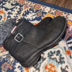 Merrell Andover Bluff Buckle Ankle
Boots Womens Size 9.5 Black
Waterproof